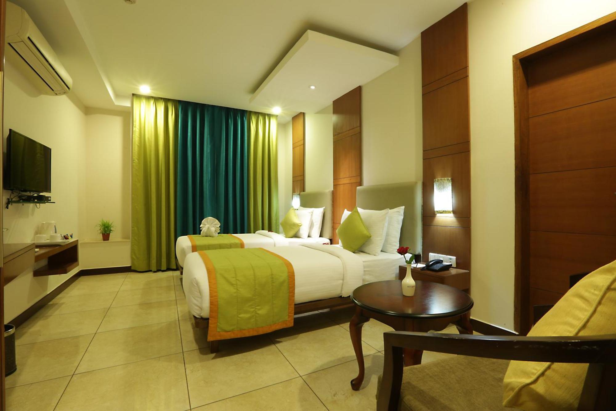 The Prithvi Delhi Airport With Airport Transsfer Hotel 4*
