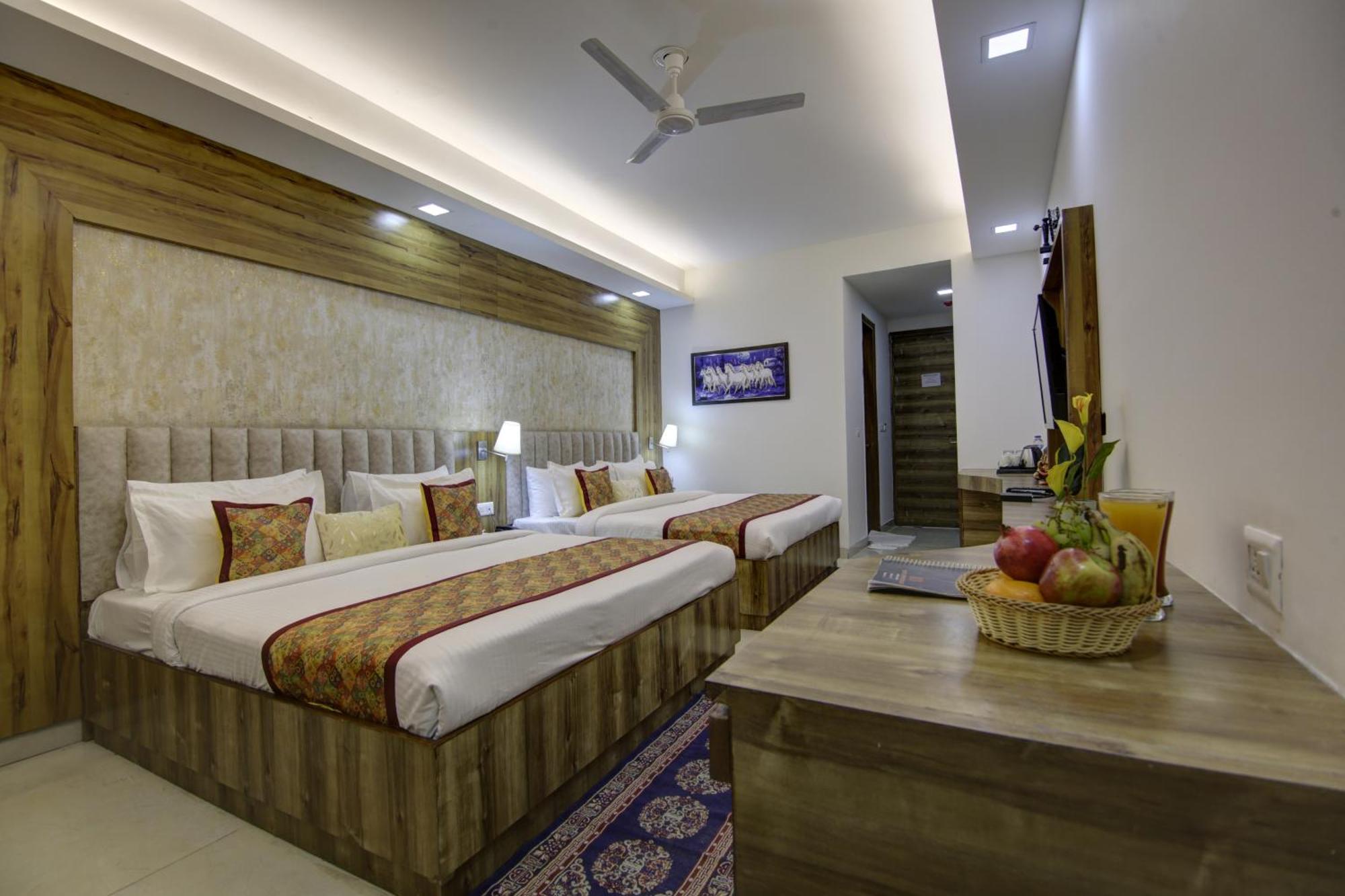 The Prithvi Delhi Airport With Airport Transsfer Hotel